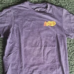 Cracker Barrel Heathered Grey Tee